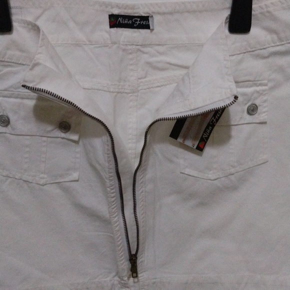 White zipper mini skirt - Picture 7 of 10